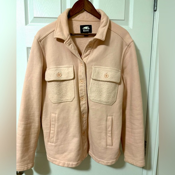 Roots Shacket - Picture 2 of 8